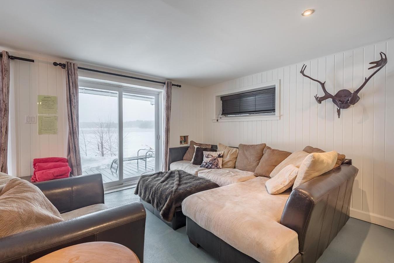 Breathtaking Lake View With Spa Chalet 360 Chertsey Extérieur photo
