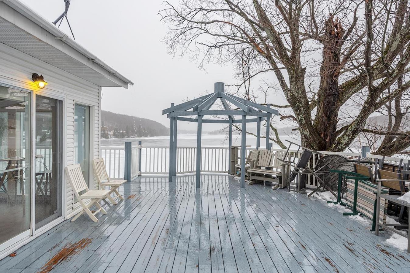 Breathtaking Lake View With Spa Chalet 360 Chertsey Extérieur photo