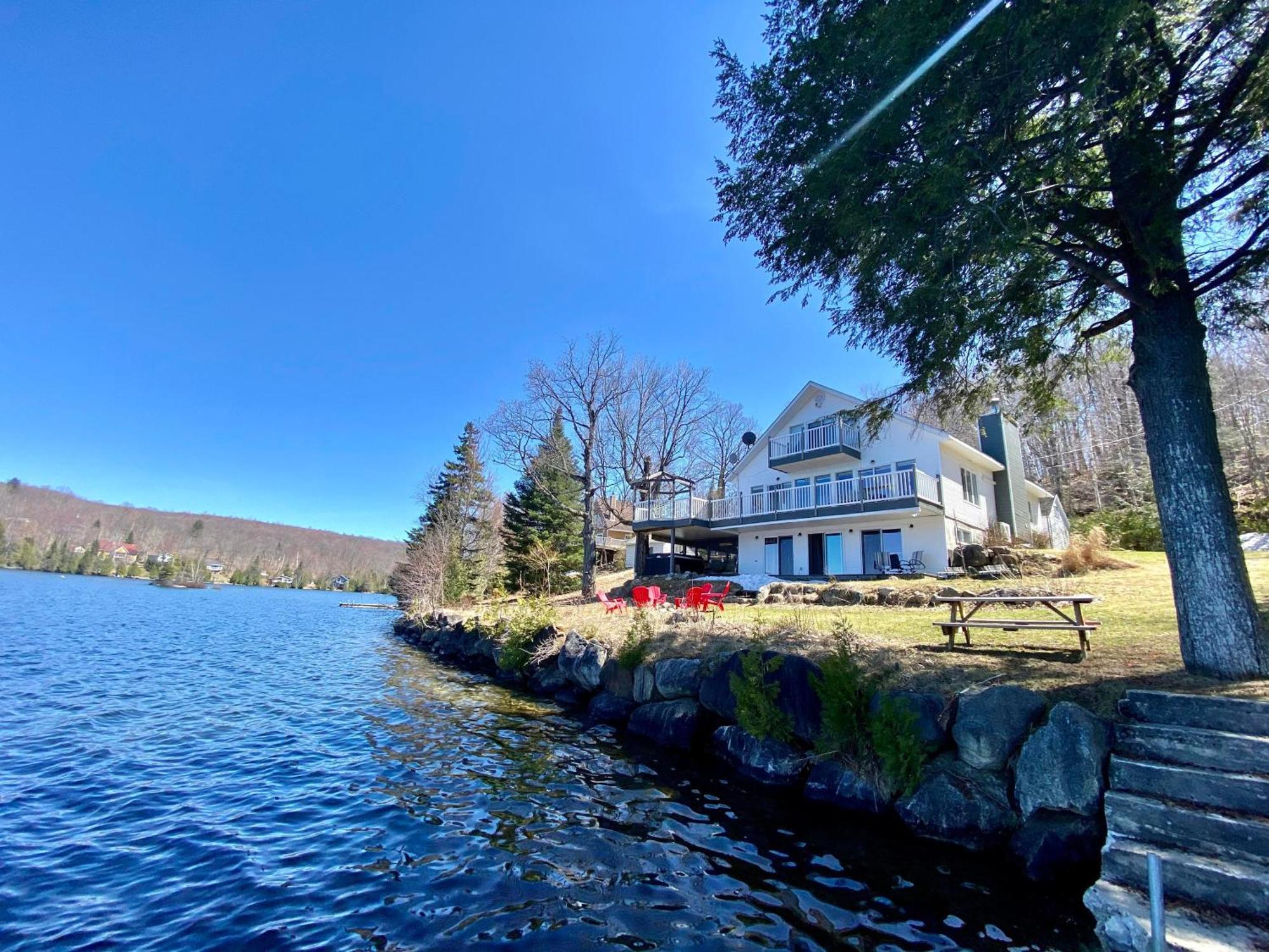 Breathtaking Lake View With Spa Chalet 360 Chertsey Extérieur photo